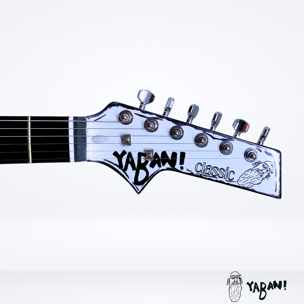Yabani Guitars: Amp Beeter Stratocaster — görsel 4